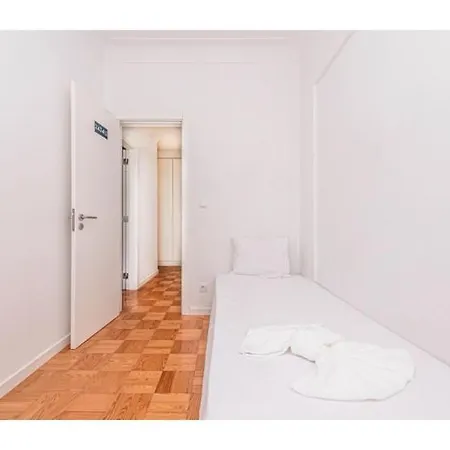 Houze_4 Flat In Centre Near Zoo Διαμέρισμα *